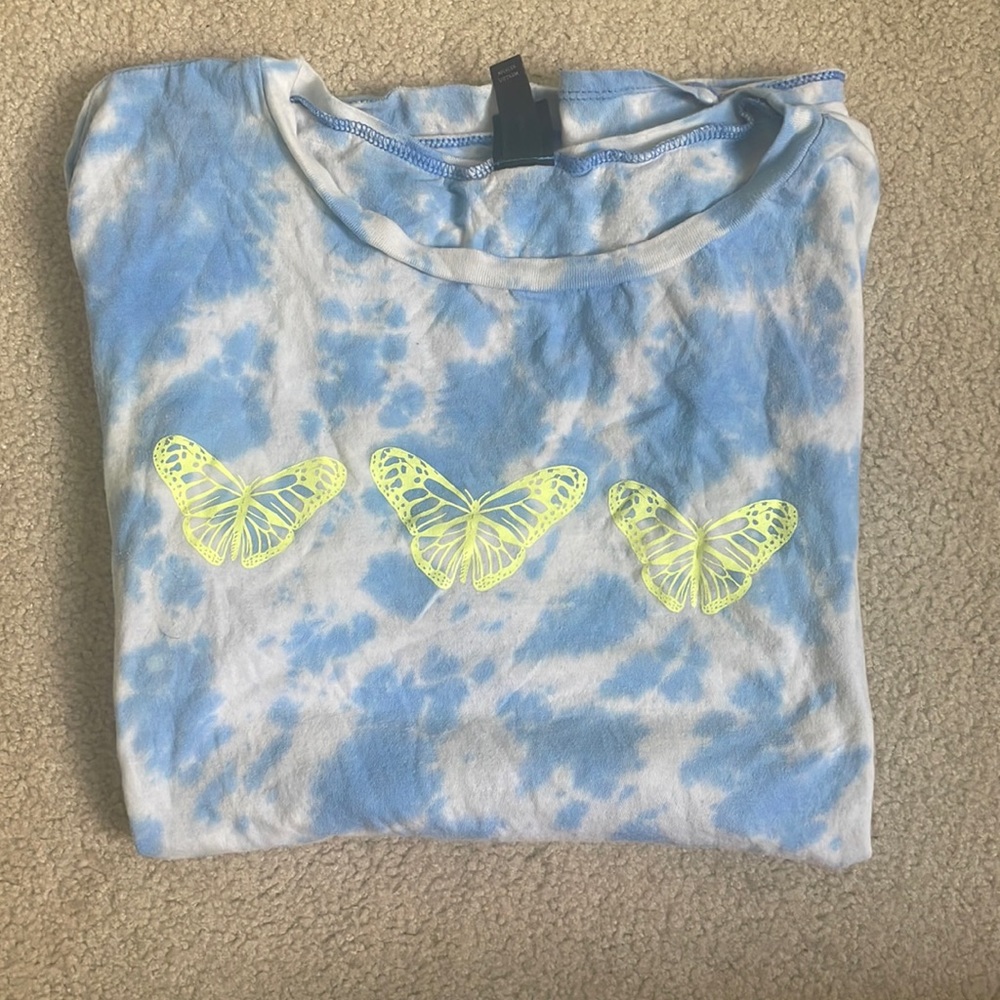 t shirt